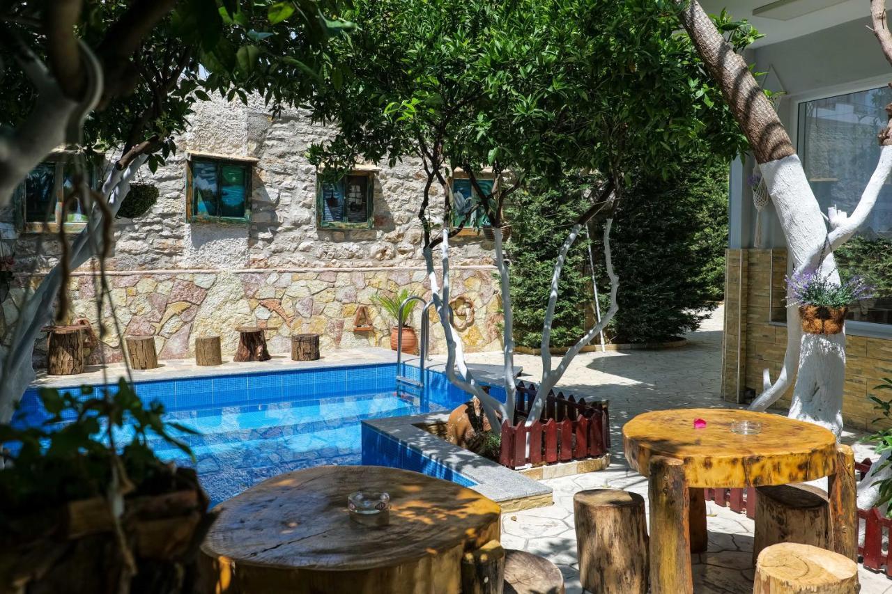Vila Ahmeti Sarande Exterior photo
